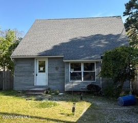 1924 Hillwood Road, Forked River, NJ 08731