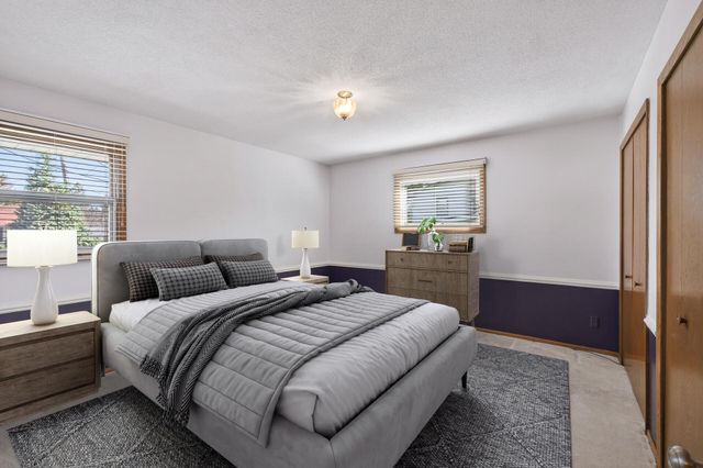 303 Thompson Avenue W, West Saint Paul, MN 55118