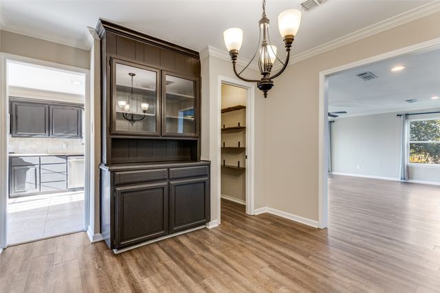 7701 Westwind Drive, Fort Worth, TX 76179