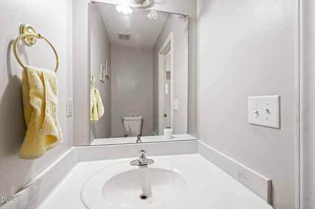 113 Arvo Lane, Cary, NC 27513