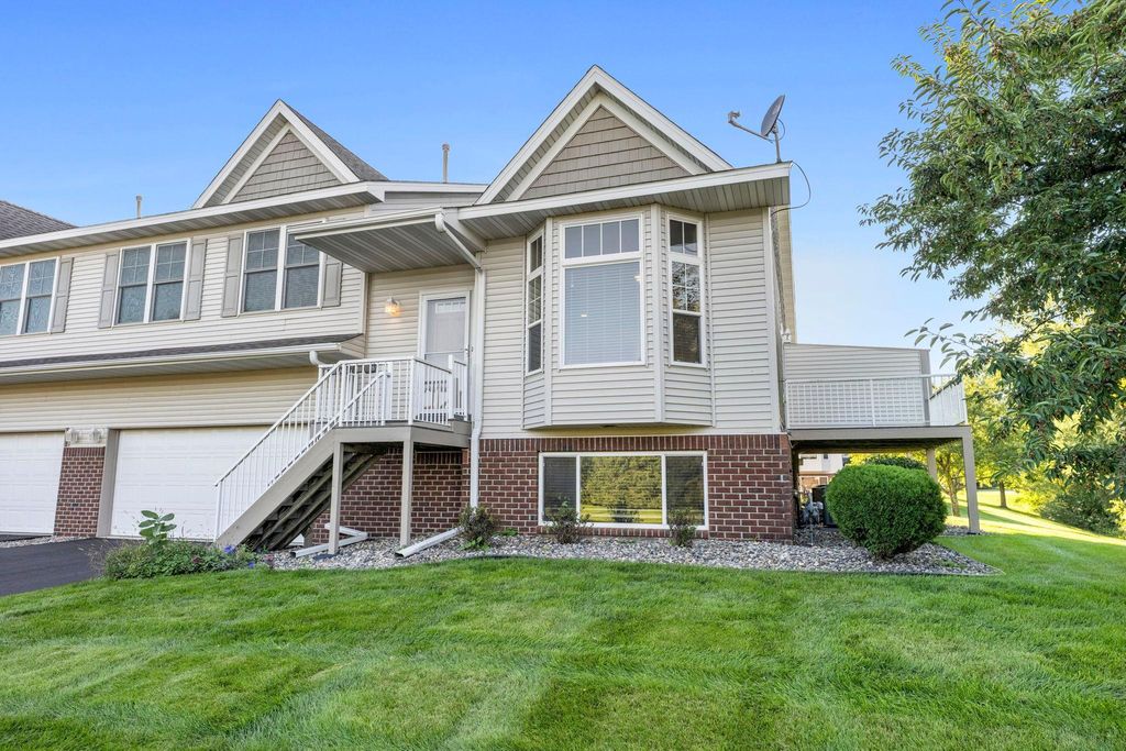 20676 Hampshire Way, Lakeville, MN 55044 — photo 4