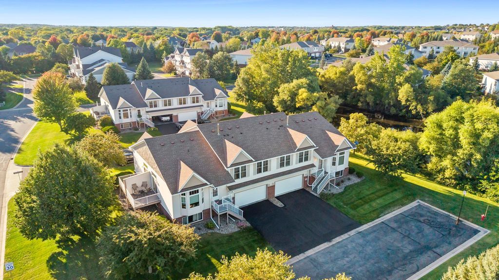 20676 Hampshire Way, Lakeville, MN 55044 — photo 5