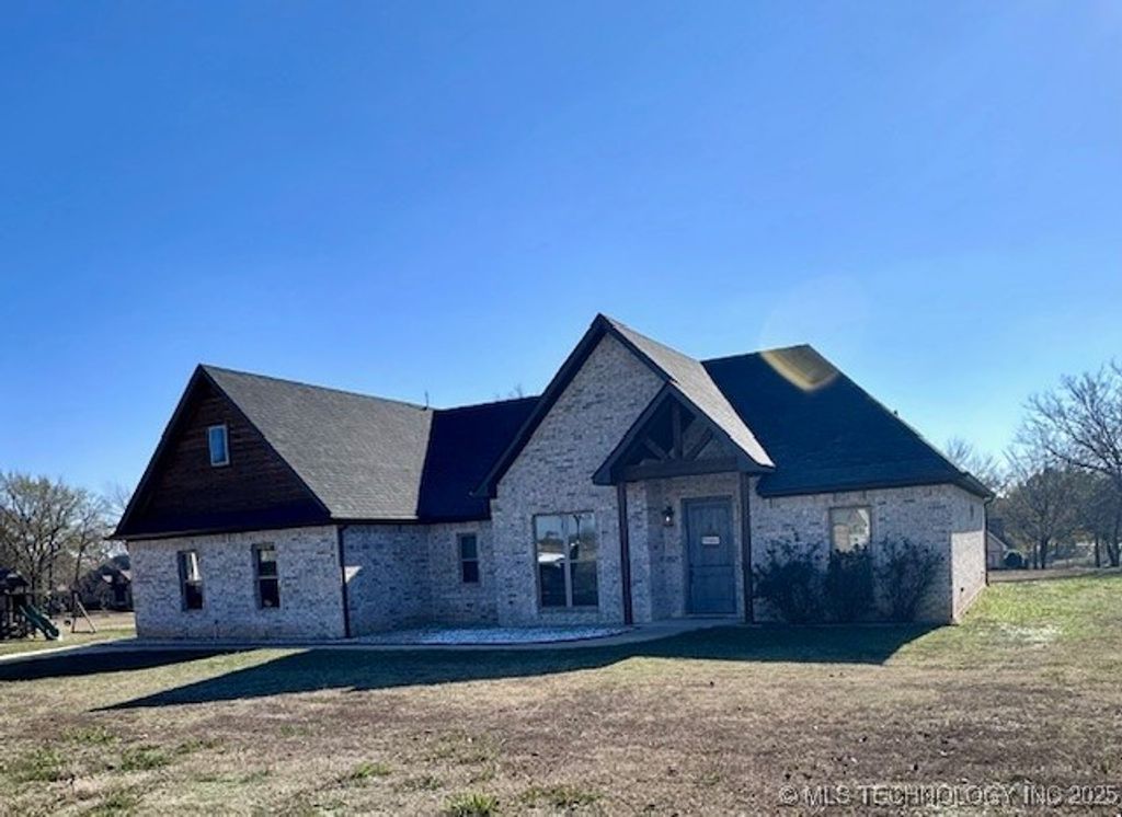 47 Shekinah Court, Calera, OK 74730