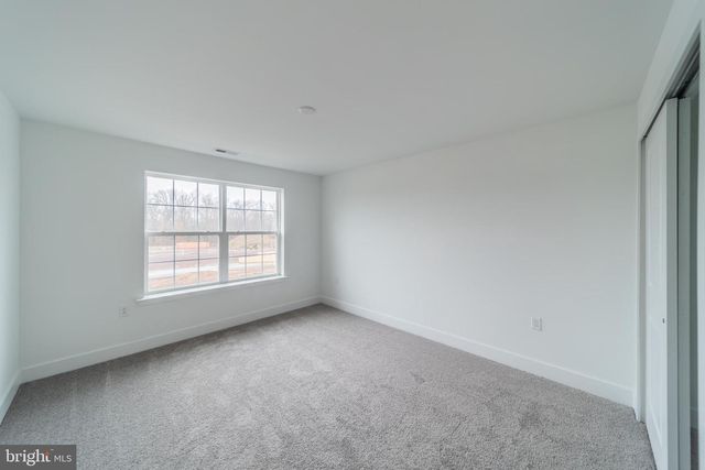 135 STOUTSBURG BLVD, Pennington, NJ 08534