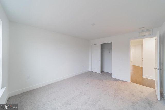 135 STOUTSBURG BLVD, Pennington, NJ 08534