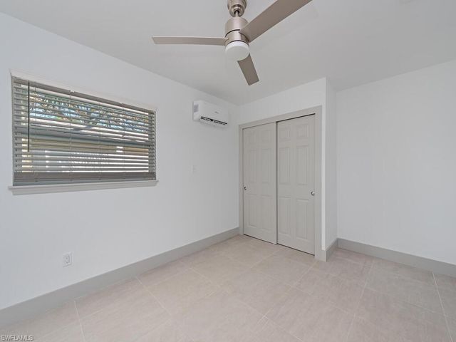 2836 Bayview DR, Naples, FL 34112