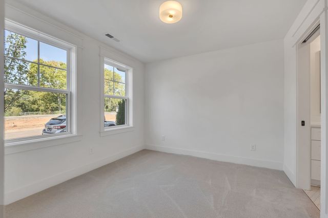 2019 Maple View Ln, Nashville, TN 37207