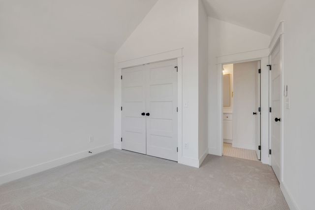 2019 Maple View Ln, Nashville, TN 37207