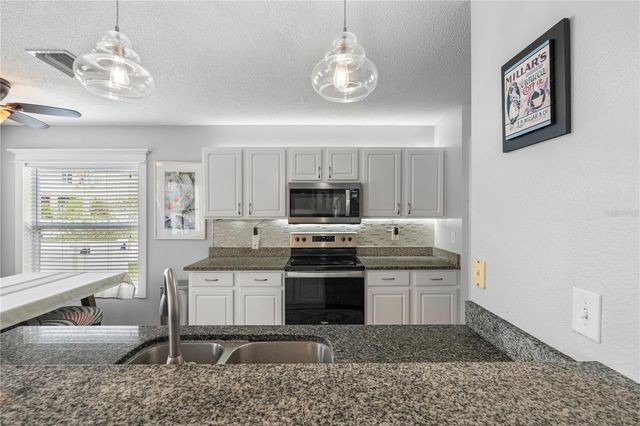 11811 DUNSTER LANE, Parrish, FL 34219