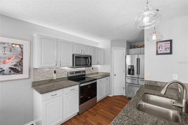 11811 DUNSTER LANE, Parrish, FL 34219
