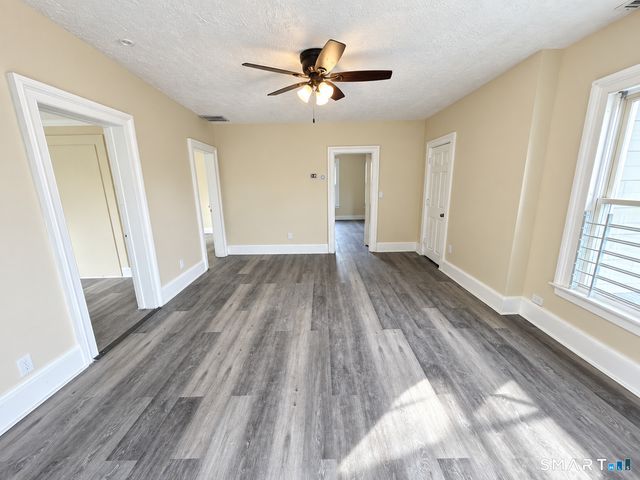 7 Rockwood Avenue, Ansonia, CT 06401