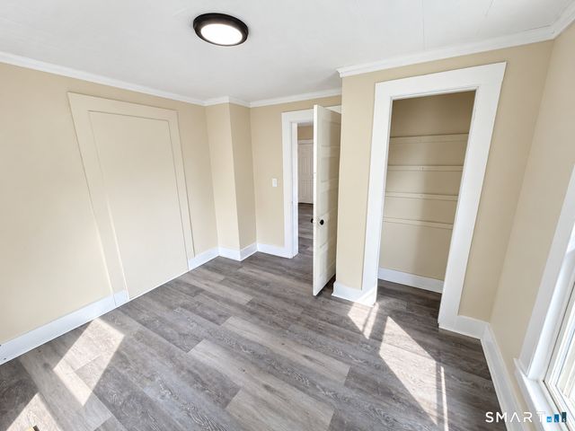 7 Rockwood Avenue, Ansonia, CT 06401