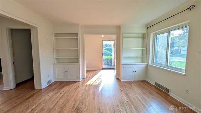 1125 Laurelwood Road, Kettering, OH 45409