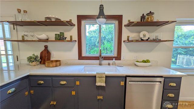 1125 Laurelwood Road, Kettering, OH 45409