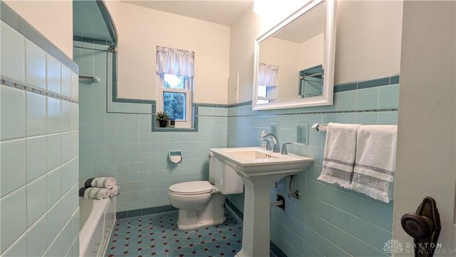 1125 Laurelwood Road, Kettering, OH 45409