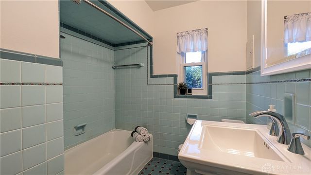 1125 Laurelwood Road, Kettering, OH 45409