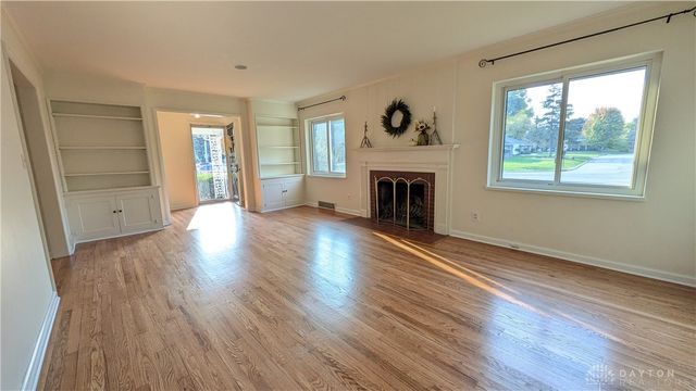 1125 Laurelwood Road, Kettering, OH 45409