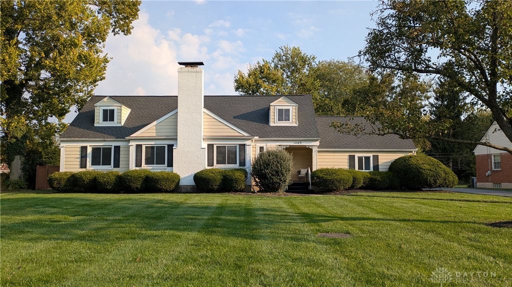 1125 Laurelwood Road, Kettering, OH 45409
