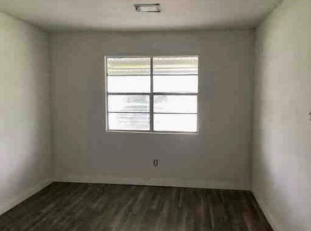 4721 Paradise Lane, Houston, TX 77048