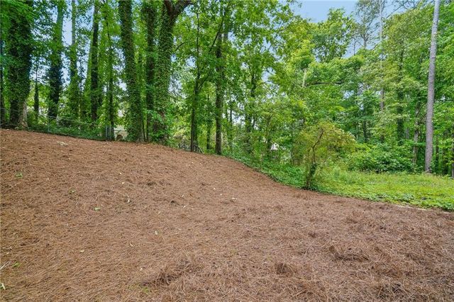 181 Timber Creek Lane SW, Marietta, GA 30060