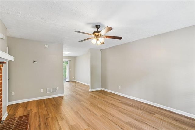 181 Timber Creek Lane SW, Marietta, GA 30060