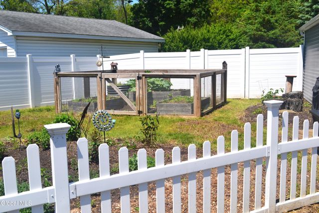 439 Krumkill Road, Bethlehem, NY 12203