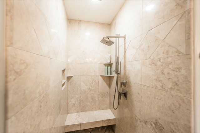 800 Butler Rd, Portland, TN 37148