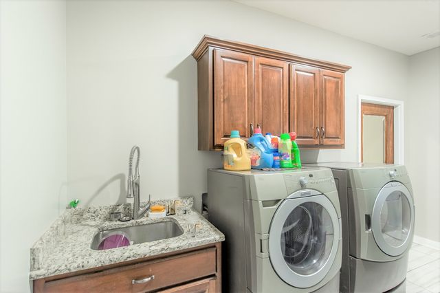 800 Butler Rd, Portland, TN 37148