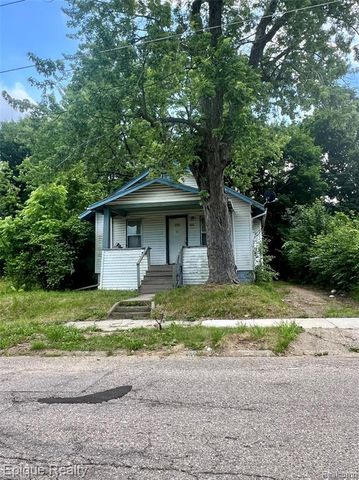 802 E Russell Avenue, Flint, MI 48505