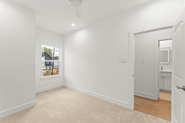 1475 Ferguson Way, Houston, TX 77088