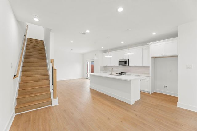 1475 Ferguson Way, Houston, TX 77088