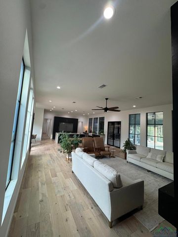 2401 S Williams St., Atlanta, TX 75551