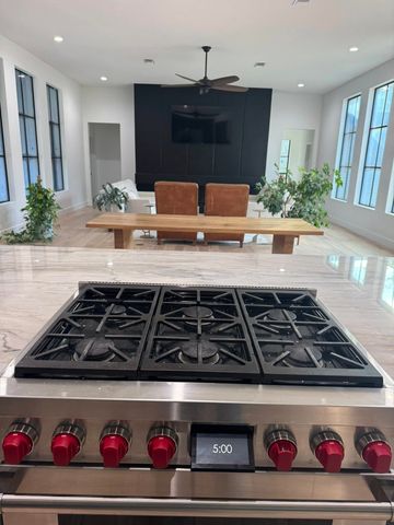 2401 S Williams St., Atlanta, TX 75551