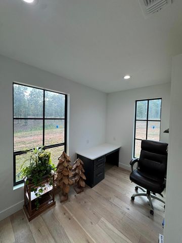 2401 S Williams St., Atlanta, TX 75551