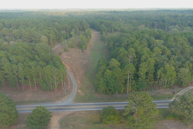 2401 S Williams St., Atlanta, TX 75551