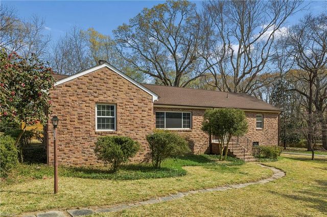 114 The Colony, Williamsburg, VA 23185