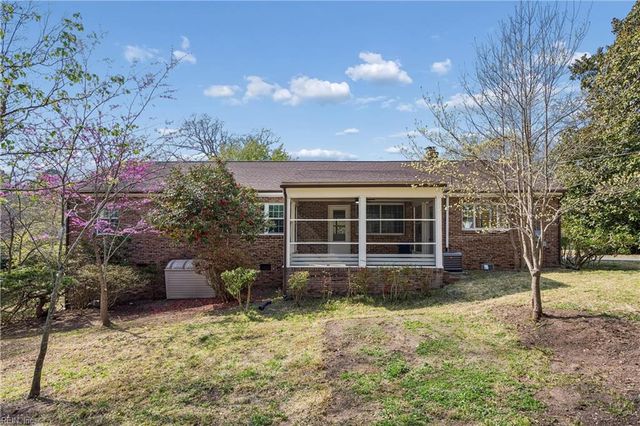 114 The Colony, Williamsburg, VA 23185