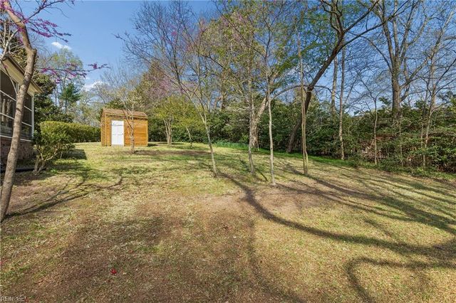 114 The Colony, Williamsburg, VA 23185