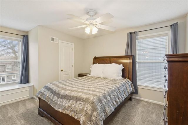 5104 W 158th Street, Overland Park, KS 66224