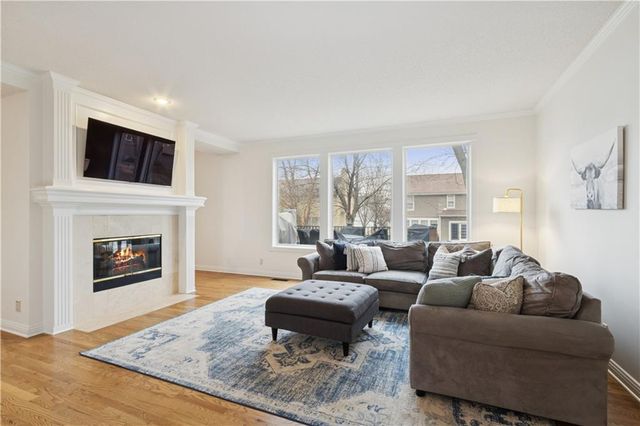 5104 W 158th Street, Overland Park, KS 66224
