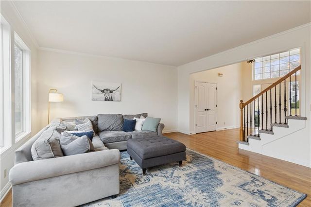 5104 W 158th Street, Overland Park, KS 66224