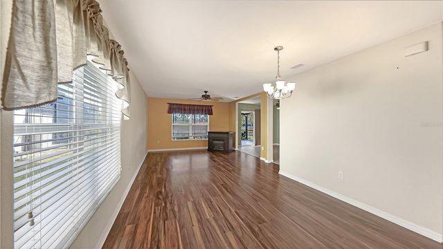 7109 CHATUM LIGHT RUN, Bradenton, FL 34212