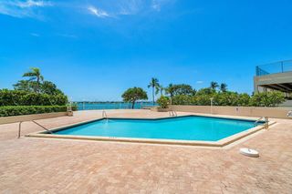 5600 N FLAGLER Drive 1904, West Palm Beach, FL 33407
