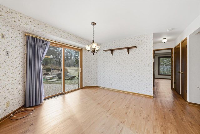 7453 Devonshire DRIVE, Cedarburg, WI 53012