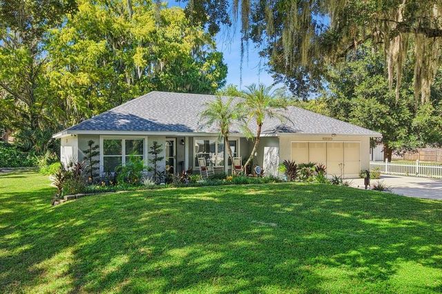 30749 GLENN DRIVE, Tavares, FL 32778