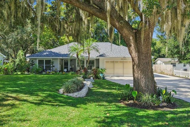 30749 GLENN DRIVE, Tavares, FL 32778