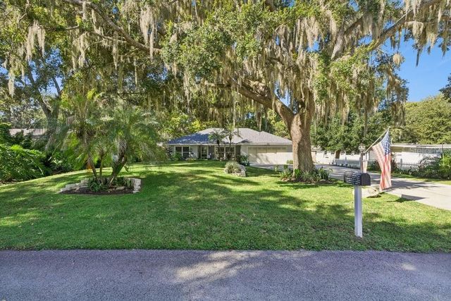 30749 GLENN DRIVE, Tavares, FL 32778
