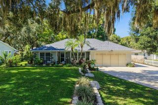 30749 GLENN DRIVE, Tavares, FL 32778