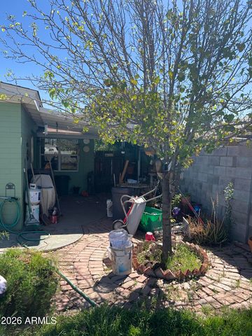 5712 W ORANGEWOOD Avenue, Glendale, AZ 85301