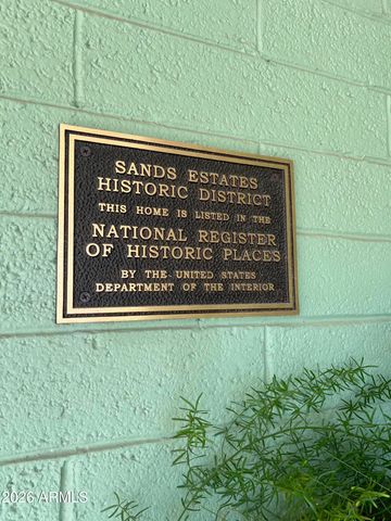 5712 W ORANGEWOOD Avenue, Glendale, AZ 85301